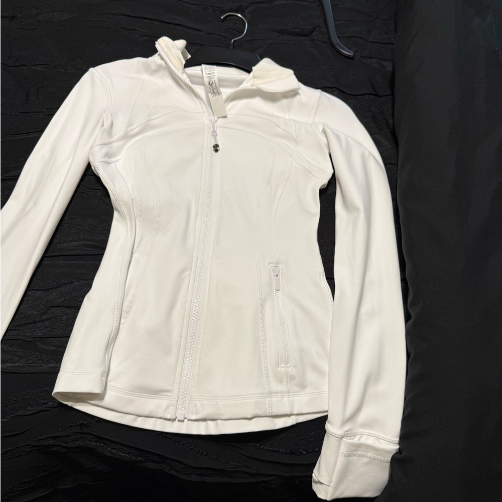 Lululemon Athletica White Utility Jacket Lightweight Performance